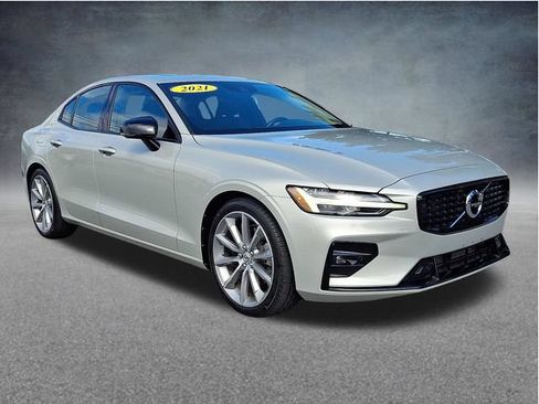 Used 2021 Volvo S60 T5 Momentum w/ Premium Package AWD/4WD image 1