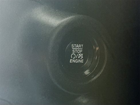 Used 2023 RAM ProMaster 2500 image 27