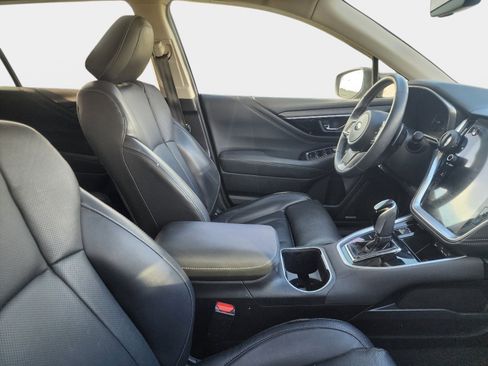 Used 2020 Subaru Outback Limited image 10