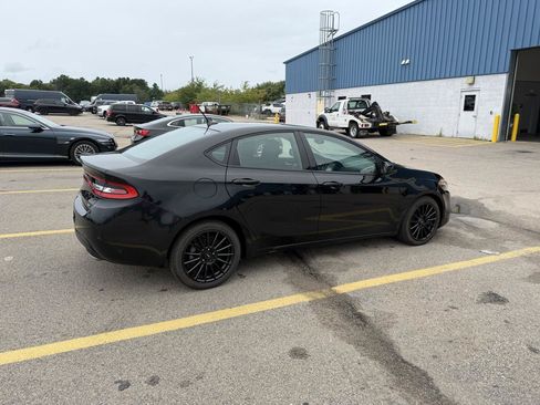 Used 2013 Dodge Dart SXT FWD image 3