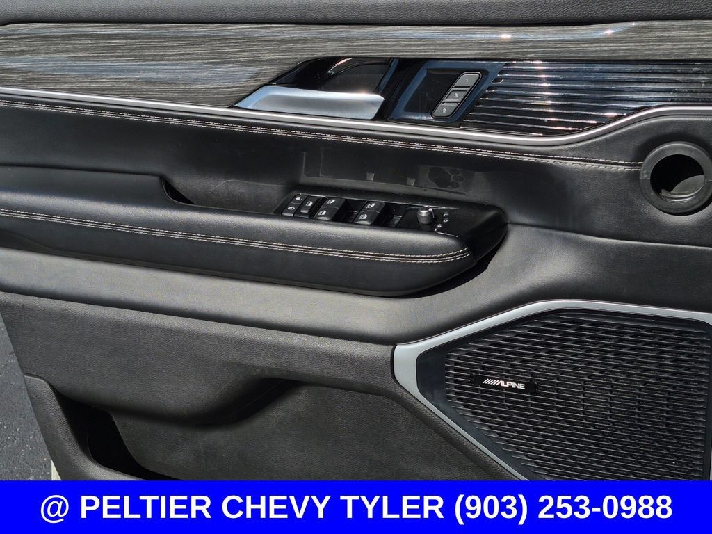 Used 2022 Jeep Wagoneer Series II RWD image 33