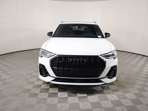 Used 2025 Audi Q3 2.0T Premium Plus w/ Premium Plus Package image 3
