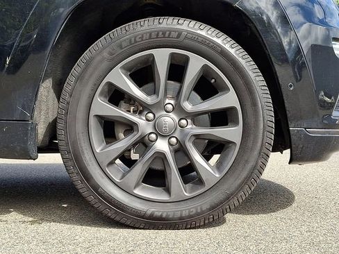 Used 2018 Jeep Grand Cherokee High Altitude AWD/4WD image 8
