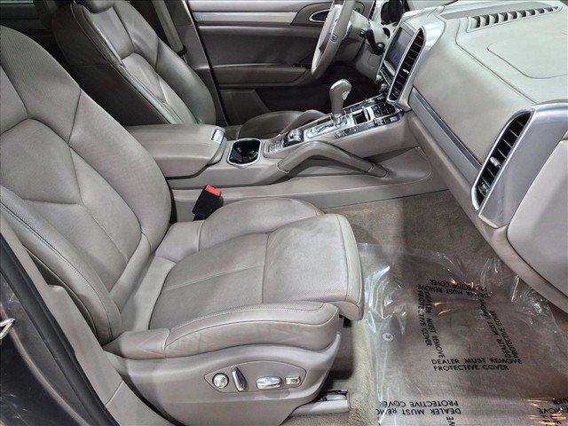 Used 2011 Porsche Cayenne S AWD/4WD image 21