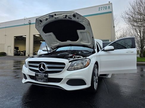 Used 2015 Mercedes-Benz C 300 4MATIC Sedan image 25