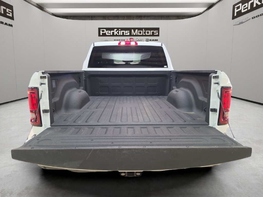 Used 2025 RAM 2500 Big Horn AWD/4WD image 24