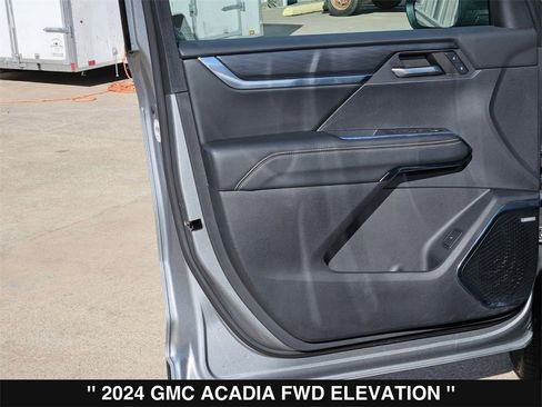 Used 2024 GMC Acadia Elevation w/ Luxury Package image 14
