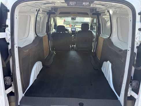Used 2022 Ford Transit Connect XL FWD image 21