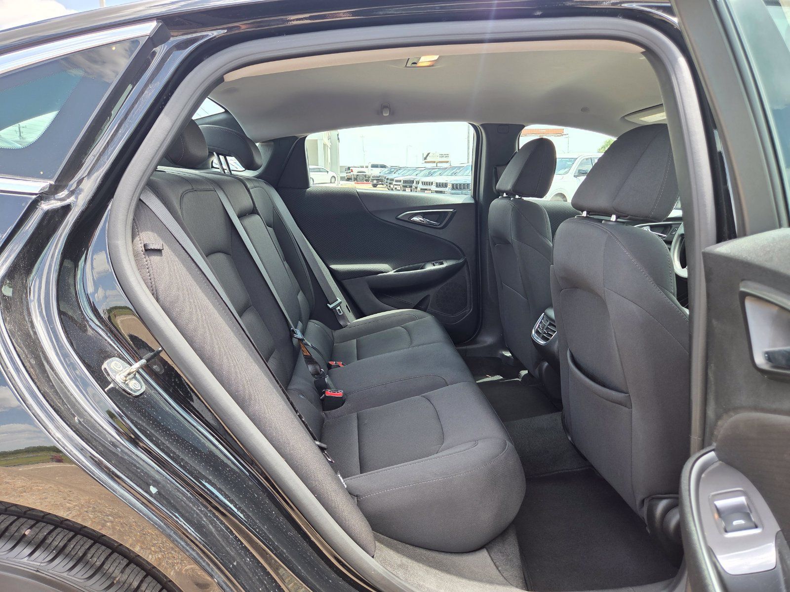Used 2024 Chevrolet Malibu LT FWD image 17