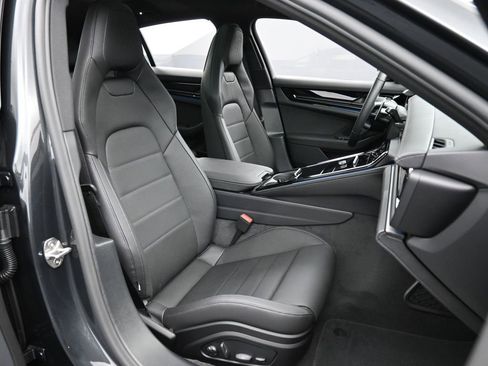 New 2026 Porsche Panamera image 29