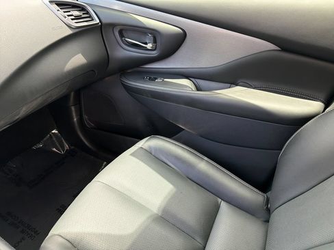 Used 2021 Nissan Murano SL FWD image 31