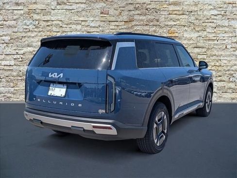 New 2027 Kia Telluride EX FWD image 5