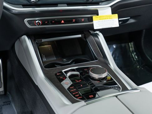 New 2026 BMW X6 xDrive40i w/ Climate Comfort Package image 20