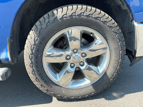 Used 2017 RAM 1500 Big Horn AWD/4WD image 9