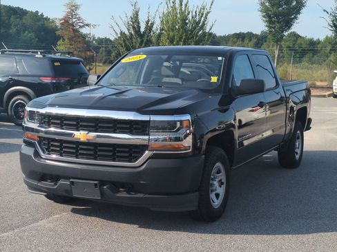 Used 2018 Chevrolet Silverado 1500 W/T w/ WT Fleet Convenience Package AWD/4WD image 8