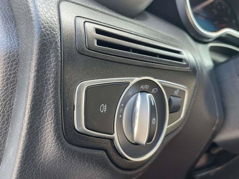 Used 2021 Mercedes-Benz GLC 300 w/ AMG Line image 19
