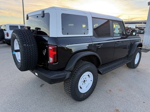 New 2025 Ford Bronco Heritage Edition image 8