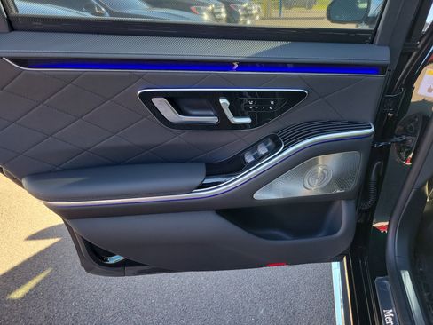 New 2026 Mercedes-Benz S 580 4MATIC Sedan image 11
