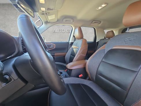 Used 2024 Ford Bronco Sport Outer Banks w/ Tech Package image 19