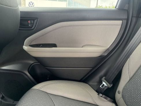 New 2026 Subaru Forester Premium AWD/4WD image 70