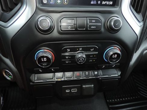 Used 2021 Chevrolet Silverado 1500 LT RWD image 25