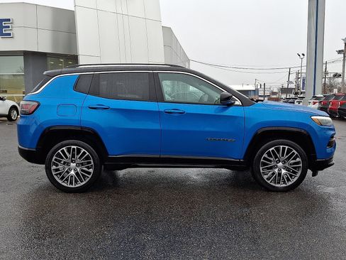 Used 2022 Jeep Compass Limited w/ Elite Group image 7