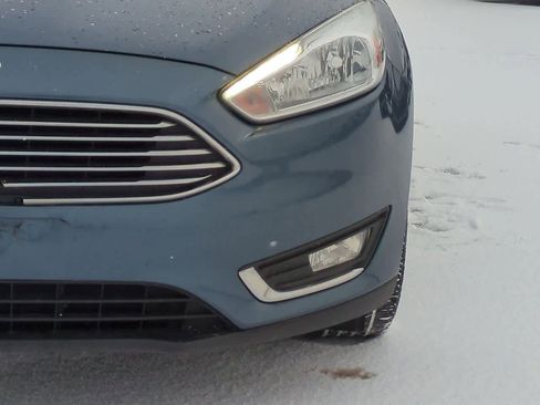Used 2018 Ford Focus Titanium image 10