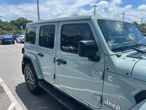 Used 2024 Jeep Wrangler Unlimited Sahara w/ Safety Group AWD/4WD image 4