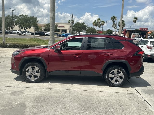 Used 2025 Toyota RAV4 XLE FWD image 12