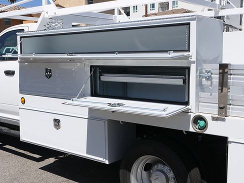 New 2026 RAM 5500 Tradesman w/ Chrome Appearance Group RWD image 7
