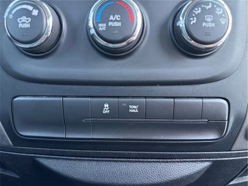 Used 2013 RAM 1500 Tradesman w/ PWR & Remote Entry Group AWD/4WD image 27