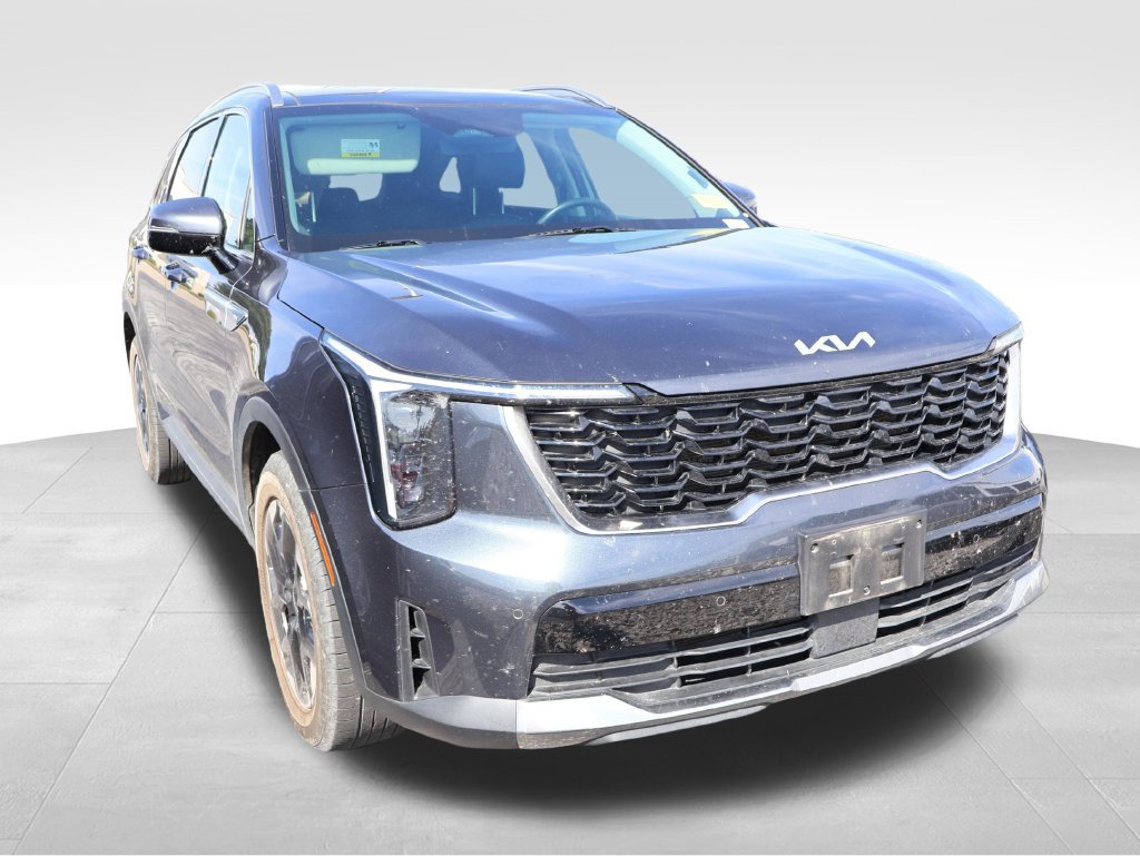 Used 2024 Kia Sorento S w/ Panoramic Sunroof Package FWD image 10