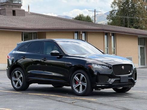 Used 2018 Jaguar F-PACE S AWD/4WD image 7