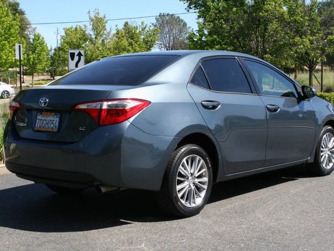 Used 2014 Toyota Corolla LE image 5