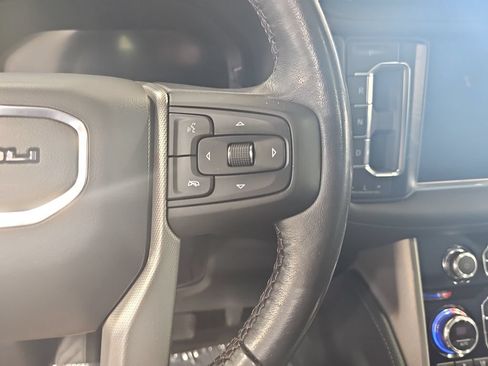Used 2022 GMC Yukon XL Denali w/ Denali Ultimate Package AWD/4WD image 25