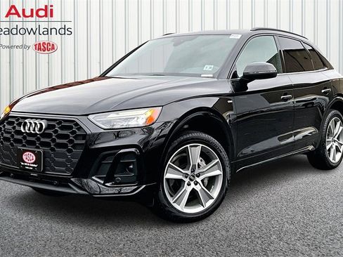 Used 2025 Audi Q5 2.0T Premium w/ Convenience Plus Package image 1