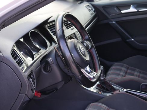 Used 2016 Volkswagen GTI S image 13