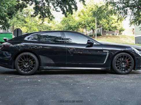 Used 2011 Porsche Panamera 4 AWD/4WD image 9