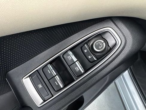 Used 2020 Subaru Ascent Limited w/ Technology Package AWD/4WD image 22