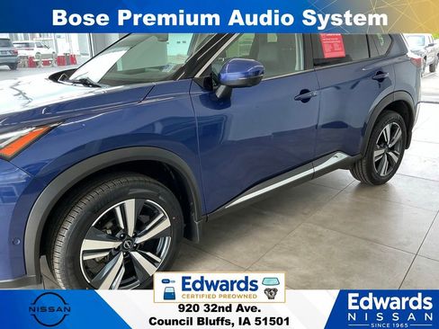 Used 2023 Nissan Rogue Platinum AWD/4WD image 5