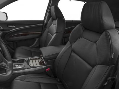 Used 2018 Acura MDX w/ Technology & Entertainment image 9