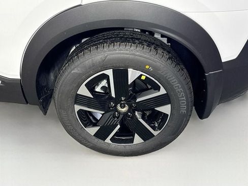 New 2026 Nissan Kicks SV w/ Interior Electronics Package AWD/4WD image 26