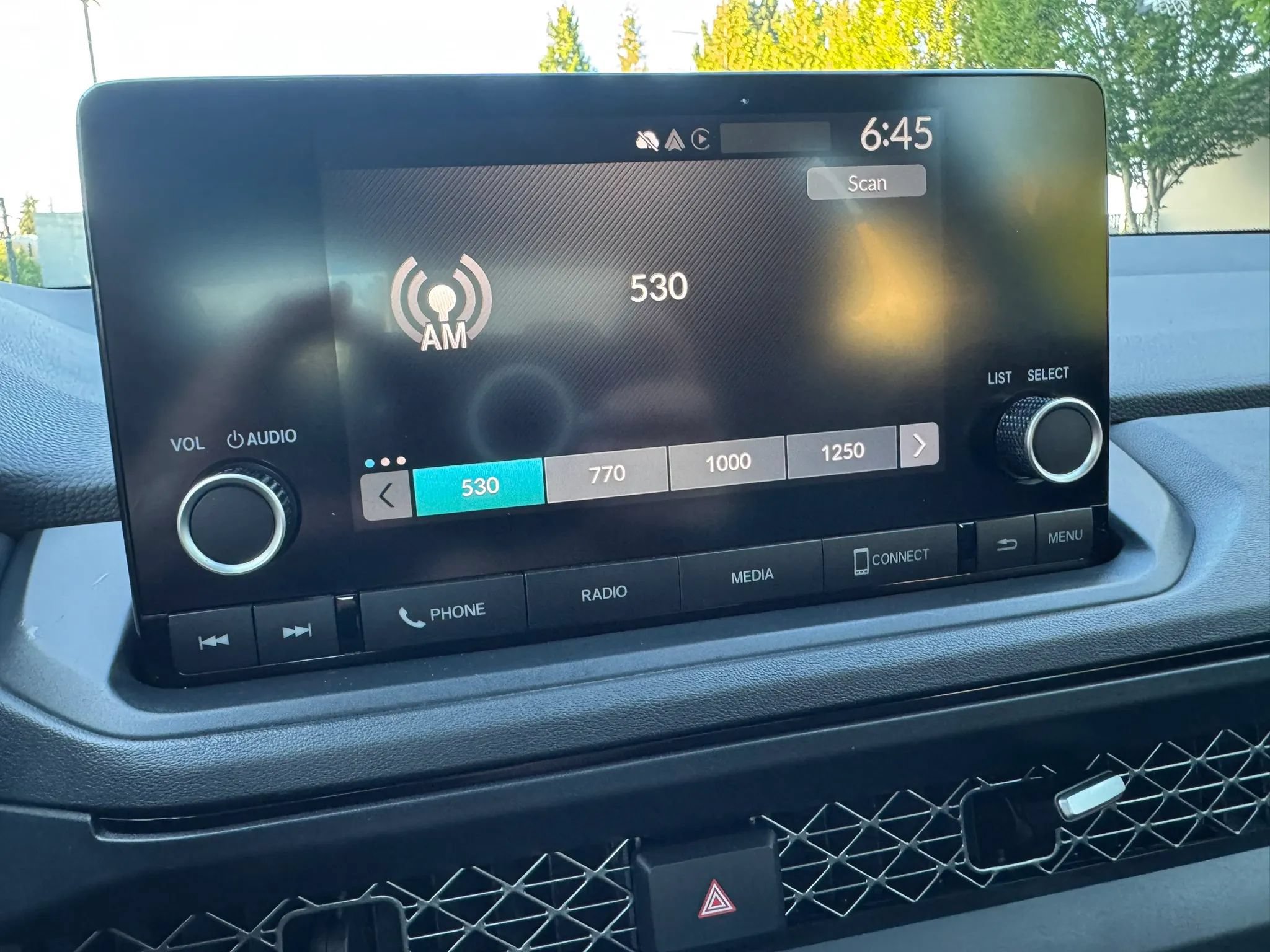 Used 2023 Honda Accord EX image 37