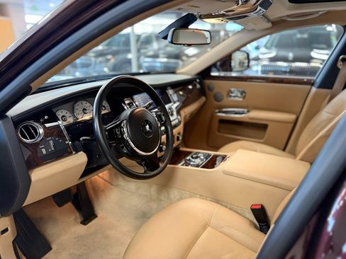 Used 2011 Rolls-Royce Ghost RWD image 8