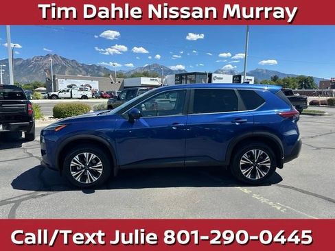 Used 2023 Nissan Rogue SV AWD/4WD image 7