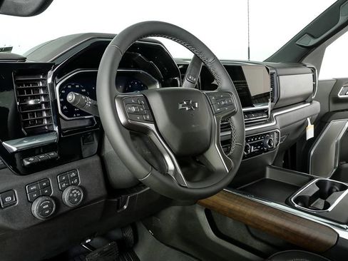 New 2026 Chevrolet Silverado 2500 High Country w/ Midnight Edition image 4