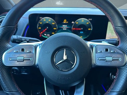 Certified 2023 Mercedes-Benz EQB 300 4MATIC image 16