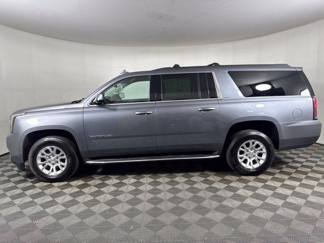 Used 2020 GMC Yukon XL SLT w/ Open Road Package AWD/4WD image 7