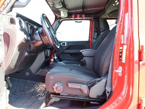 Used 2021 Jeep Wrangler Unlimited Sahara w/ Safety Group AWD/4WD image 13