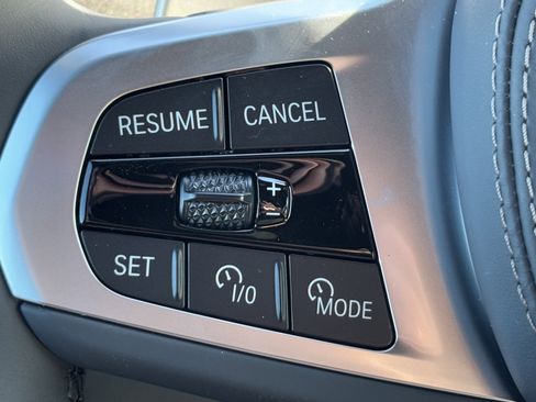 Used 2026 BMW X5 xDrive50e w/ M Sport Package image 20